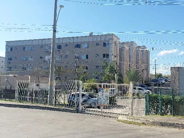 Apartamento - 2 Quartos - Queimados - Ocupado — foto 2