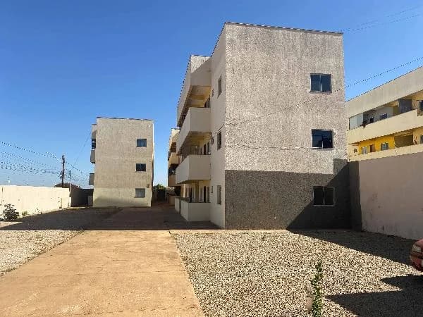 Apartamento - 2 Quartos - Aguas Lindas de Goias - Ocupado — foto 2