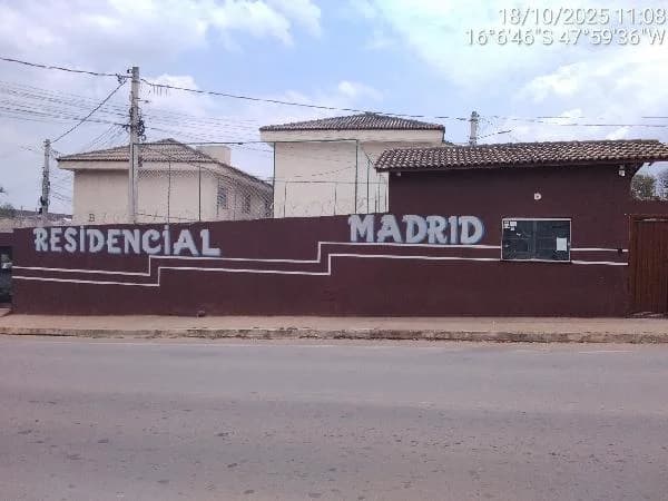 Apartamento - 2 Quartos - Valparaiso de Goias - Ocupado — foto 2