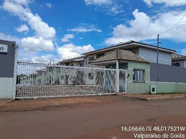 Apartamento - 2 Quartos - Valparaiso de Goias - Ocupado — foto 2