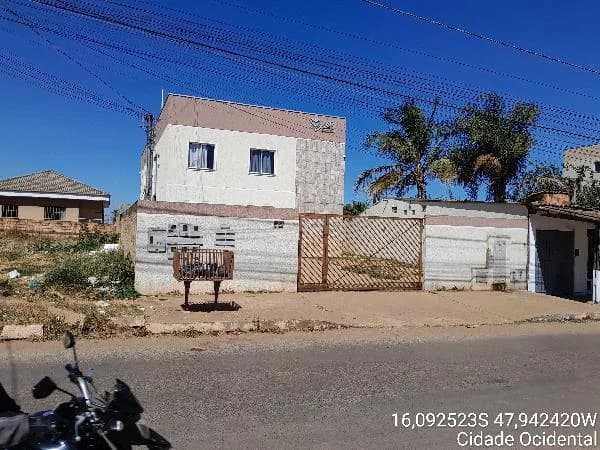 Apartamento - 2 Quartos - Cidade Ocidental - Ocupado — foto 2