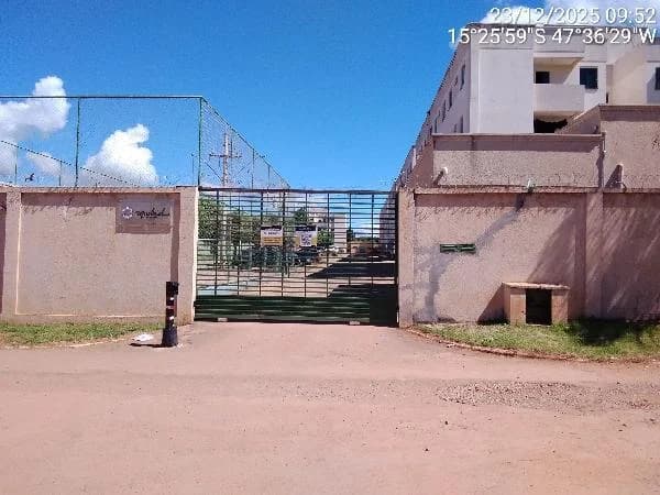 Apartamento - 2 Quartos - Planaltina - Ocupado — foto 2