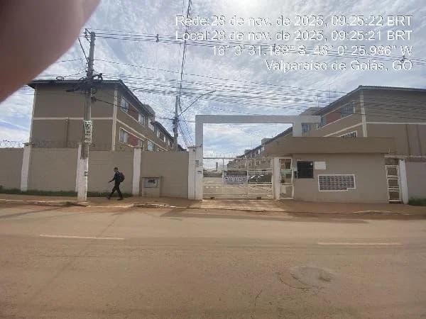 Apartamento - 2 Quartos - Valparaiso de Goias - Ocupado — foto 2