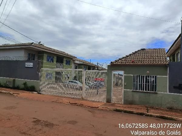 Apartamento - 2 Quartos - Valparaiso de Goias - Ocupado — foto 2