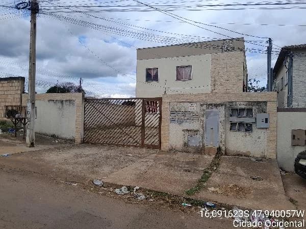 Apartamento - 2 Quartos - Cidade Ocidental - Ocupado — foto 2