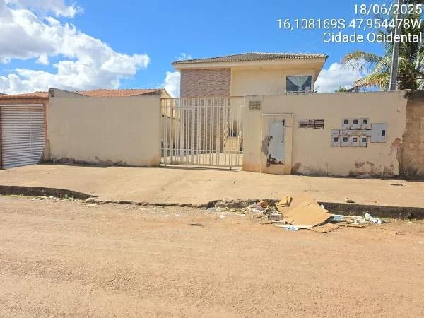 Apartamento - 2 Quartos - Cidade Ocidental - Ocupado — foto 2