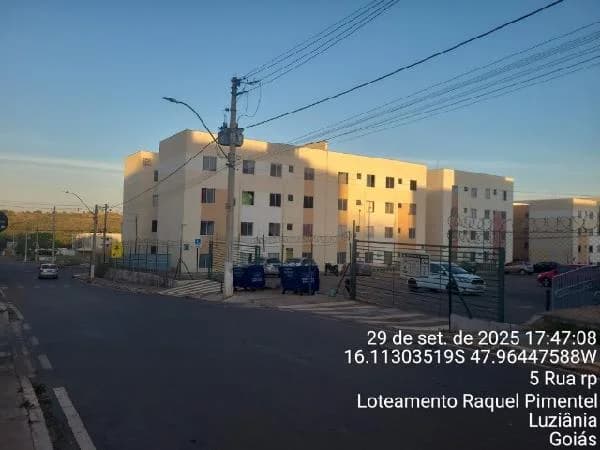 Apartamento - 2 Quartos - Luziania - Ocupado — foto 2
