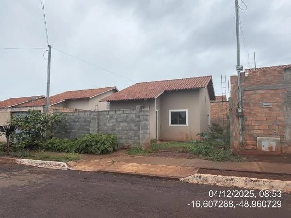 Casa - 2 Quartos - Bonfinopolis - Ocupado — foto 2