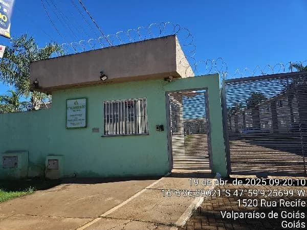Apartamento - 2 Quartos - Valparaiso de Goias - Ocupado — foto 2