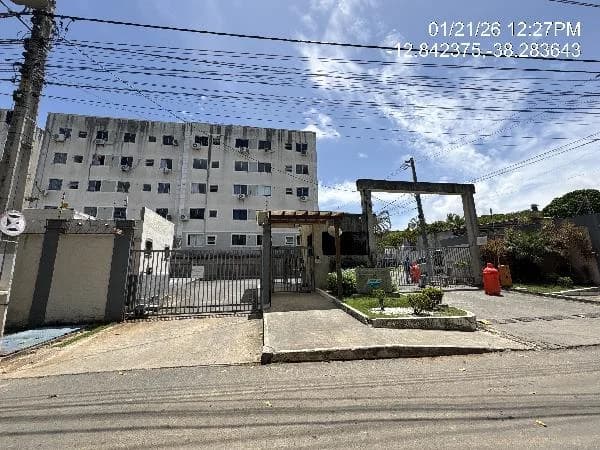 Apartamento - 2 Quartos - Camacari - Ocupado — foto 2