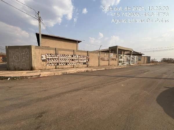 Apartamento - 2 Quartos - Aguas Lindas de Goias - Ocupado — foto 2