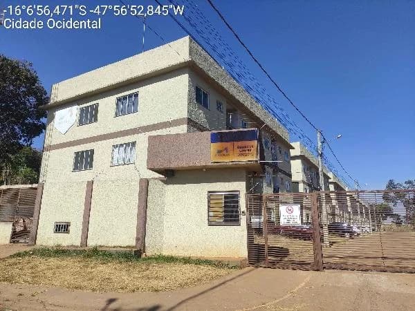 Apartamento - 2 Quartos - Cidade Ocidental - Ocupado — foto 2
