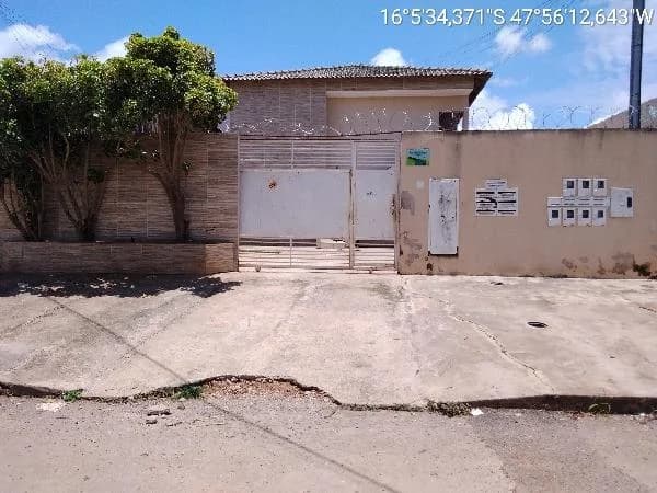 Apartamento - 2 Quartos - Cidade Ocidental - Ocupado — foto 2