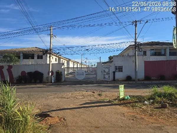 Apartamento - 2 Quartos - Valparaiso de Goias - Ocupado — foto 2
