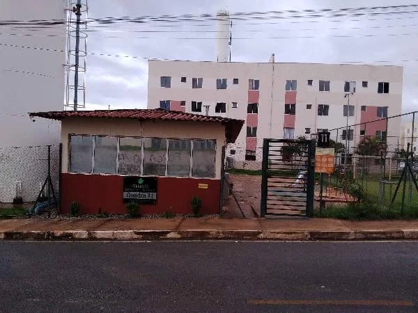 Apartamento - 2 Quartos - Luziania - Ocupado — foto 2