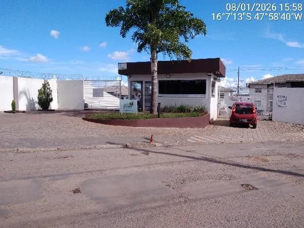 Apartamento - 2 Quartos - Valparaiso de Goias - Ocupado — foto 2