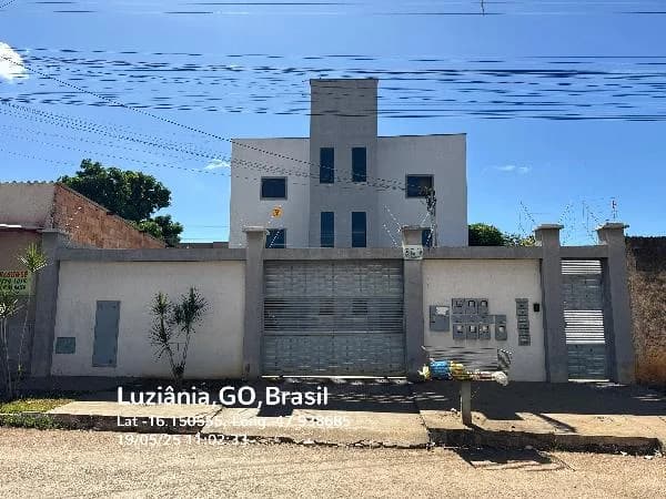 Apartamento - 2 Quartos - Luziania - Ocupado — foto 2