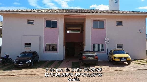 Apartamento - 2 Quartos - Valparaiso de Goias - Ocupado — foto 2