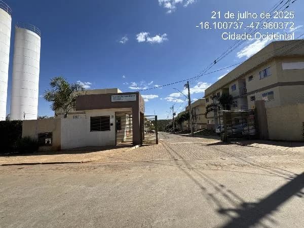 Apartamento - 2 Quartos - Cidade Ocidental - Ocupado — foto 2