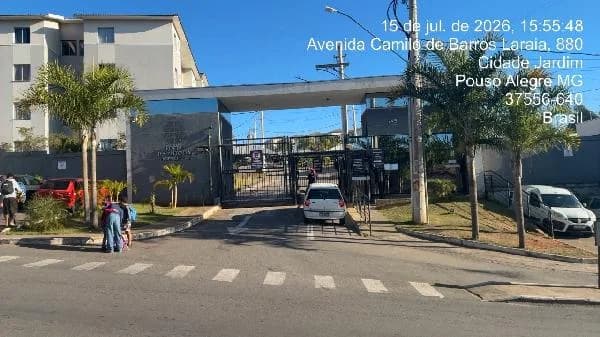 Apartamento - 2 Quartos - Pouso Alegre - Ocupado — foto 2