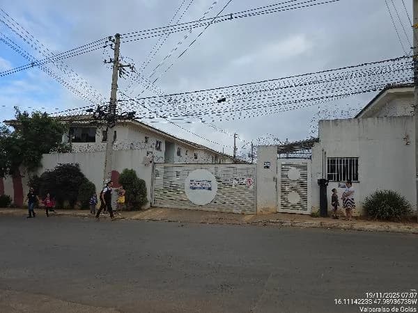 Apartamento - 2 Quartos - Valparaiso de Goias - Ocupado — foto 2