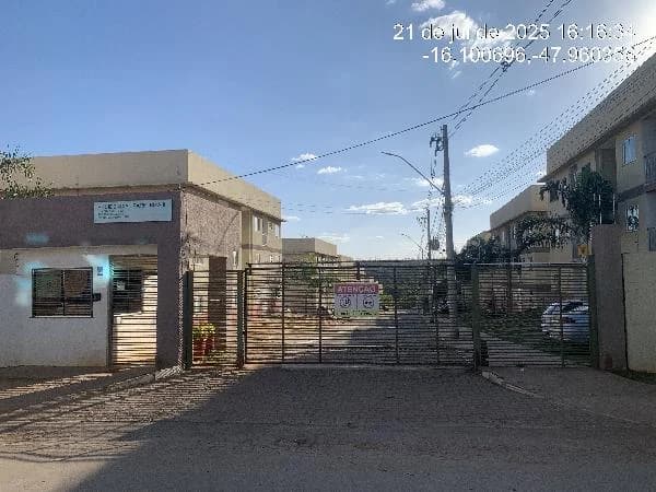 Apartamento - 2 Quartos - Cidade Ocidental - Ocupado — foto 2