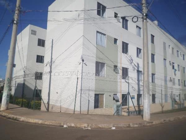 Apartamento - 2 Quartos - Luziania - Ocupado — foto 2
