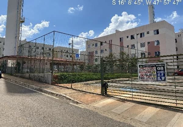 Apartamento - 2 Quartos - Luziania - Ocupado — foto 2