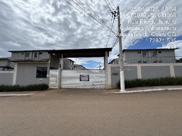 Apartamento - 2 Quartos - Valparaiso de Goias - Ocupado — foto 2