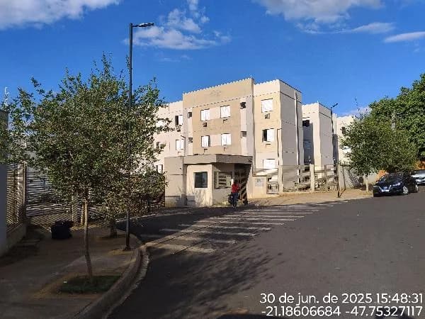 Apartamento - 2 Quartos - Ribeirao Preto - Ocupado — foto 2