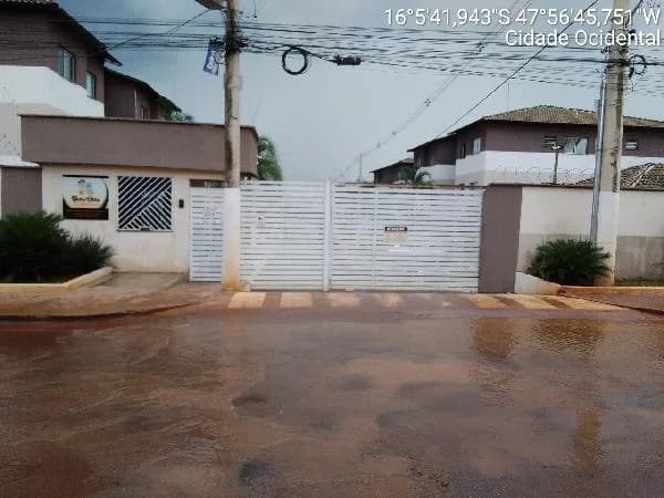 Apartamento - 2 Quartos - Cidade Ocidental - Ocupado — foto 2