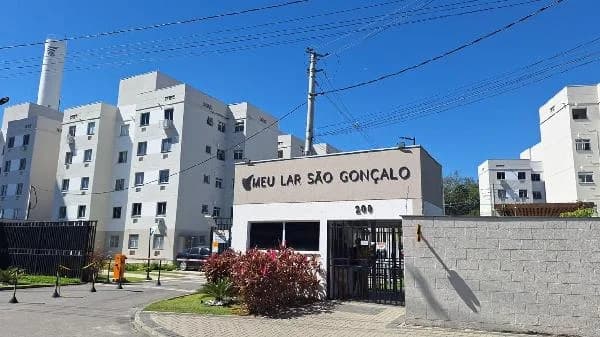 Apartamento - 2 Quartos - Sao Goncalo - Ocupado — foto 2