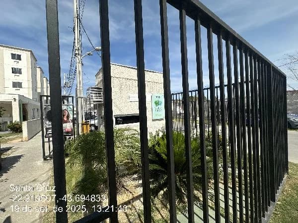 Apartamento - 2 Quartos - Rio de Janeiro - Desocupado — foto 2
