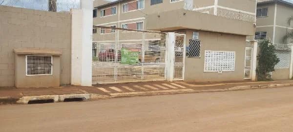 Apartamento - 2 Quartos - Cidade Ocidental - Ocupado — foto 2
