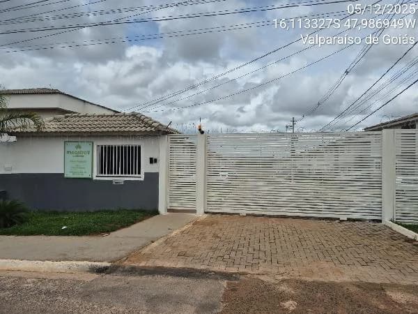 Apartamento - 2 Quartos - Valparaiso de Goias - Ocupado — foto 2