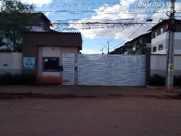 Apartamento - 2 Quartos - Valparaiso de Goias - Ocupado — foto 2