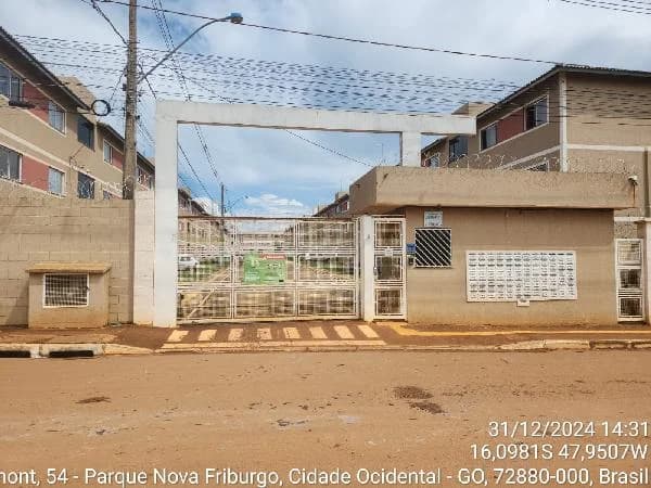 Apartamento - 2 Quartos - Cidade Ocidental - Ocupado — foto 2