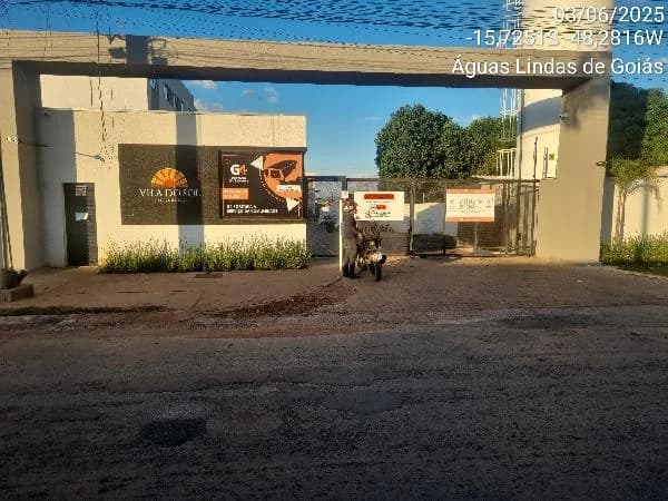 Apartamento - 2 Quartos - Aguas Lindas de Goias - Ocupado — foto 2