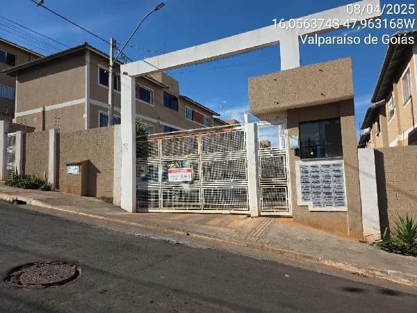Apartamento - 2 Quartos - Valparaiso de Goias - Ocupado — foto 2