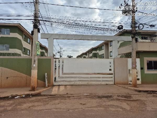 Apartamento - 2 Quartos - Valparaiso de Goias - Ocupado — foto 2