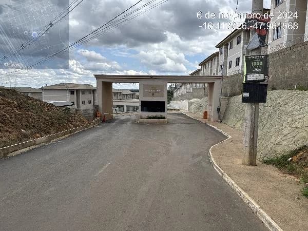 Apartamento - 2 Quartos - Luziania - Ocupado — foto 2