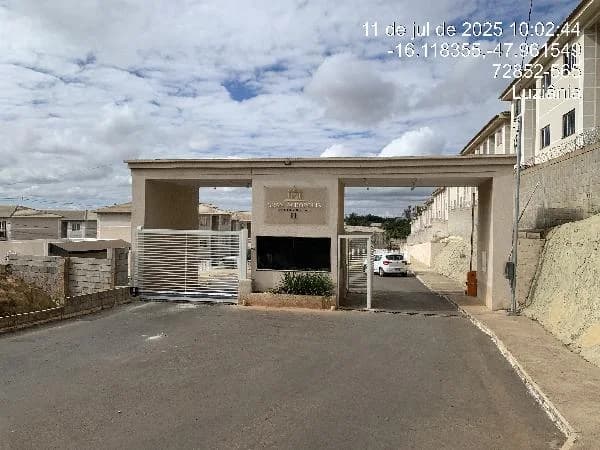 Apartamento - 2 Quartos - Luziania - Ocupado — foto 2