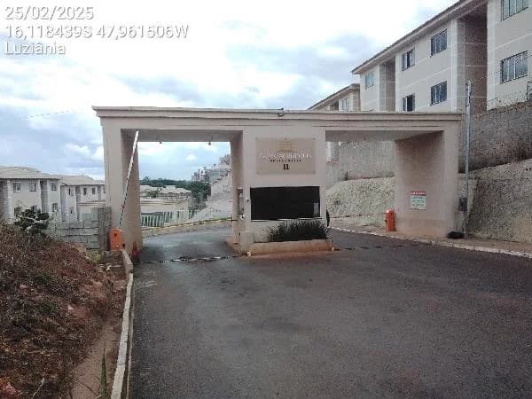 Apartamento - 2 Quartos - Luziania - Ocupado — foto 2