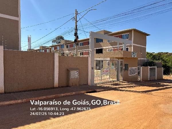 Apartamento - 2 Quartos - Valparaiso de Goias - Ocupado — foto 2