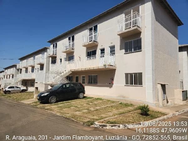 Apartamento - 2 Quartos - Luziania - Ocupado — foto 2