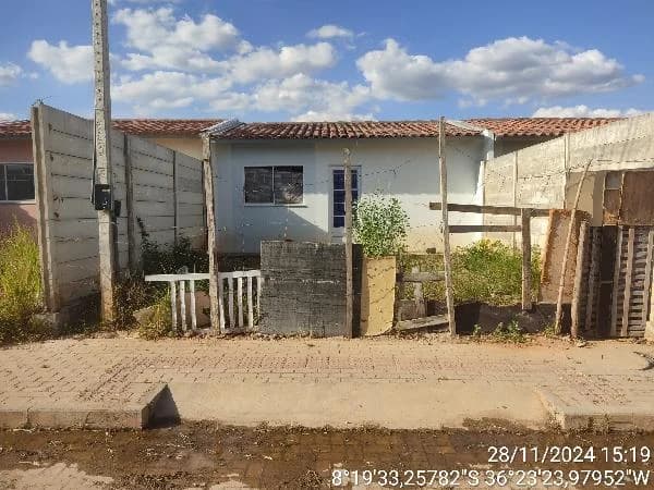 Casa - 2 Quartos - Belo Jardim - Ocupado — foto 2
