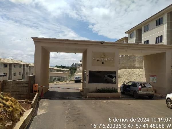 Apartamento - 2 Quartos - Luziania - Ocupado — foto 2