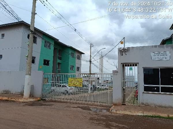 Apartamento - 2 Quartos - Valparaiso de Goias - Ocupado — foto 2