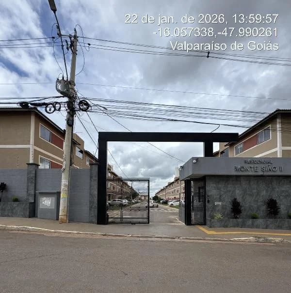 Apartamento - 2 Quartos - Valparaiso de Goias - Ocupado — foto 2