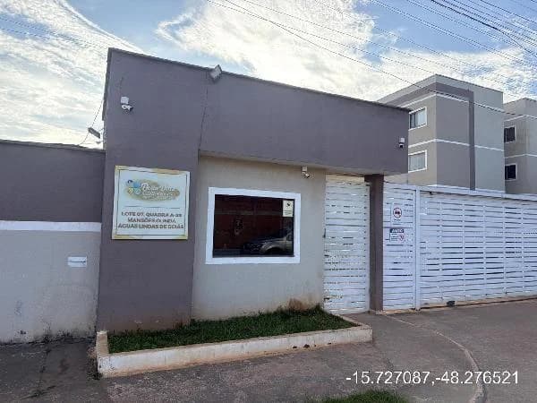 Apartamento - 2 Quartos - Aguas Lindas de Goias - Ocupado — foto 2